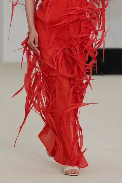 Look 150